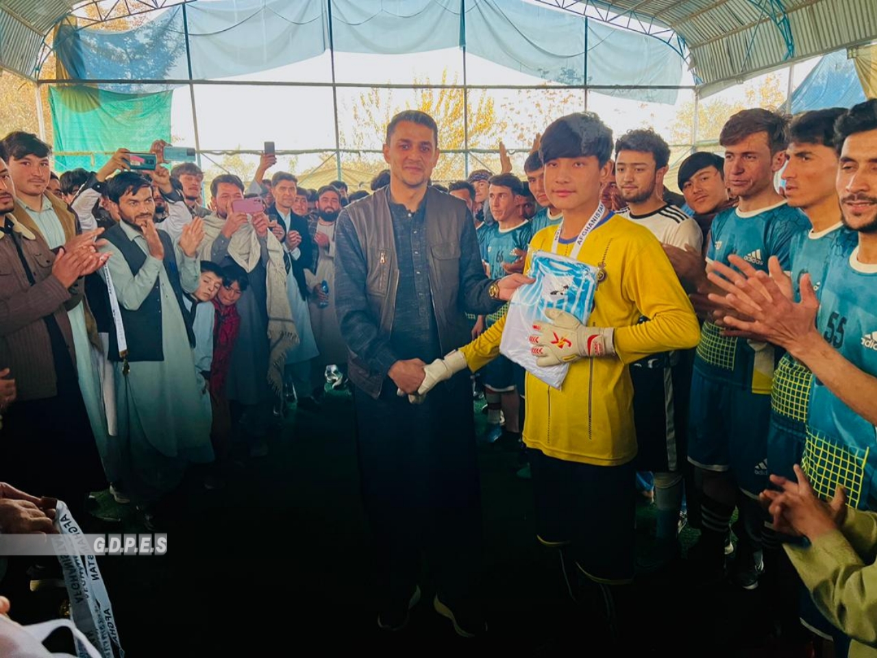 کندز؛ تیم نوجوانان آمو قهرمان مسابقات انتخابی لیگ ب فوتسال ولسوالی امام صاحب شد