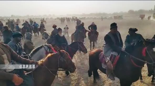 جوزجان؛ مسابقات بزکشی با اشتراک ۶۰ چاپنداز در ولسوالی آقچه برگزار گردید