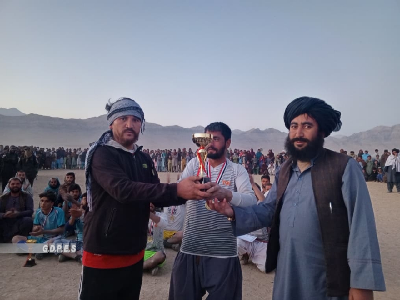 دایکندی؛ مسابقات فوتبال با اشتراک ۱۸ تیم با قهرمانی تیم جوانان مرکز کجران به پایان رسید