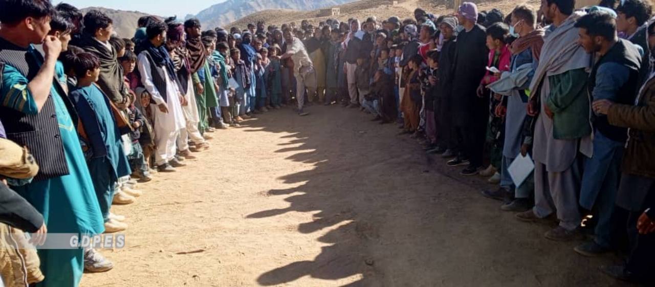 دایکندی؛ رقابت های پرتاب سنگ با اشتراک ۳۰ تن در ولسوالی خدیر برگزار شد