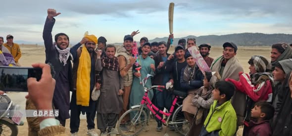 پکتیکا؛ سروبۍ ولسوالۍ کې د ١٥ لوبډلو ترمنځ د ټېپ بال کرېکټ سیالۍ پای ته ورسېدې