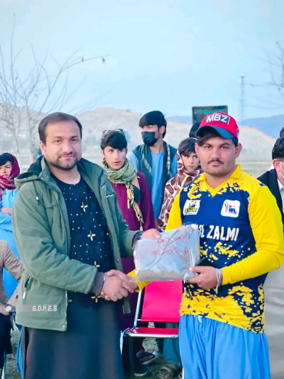 خوست کې د ۳۰ لوبډلو ترمنځ د ټېپ بال کرېکټ سيالۍ پای ته ورسېدې