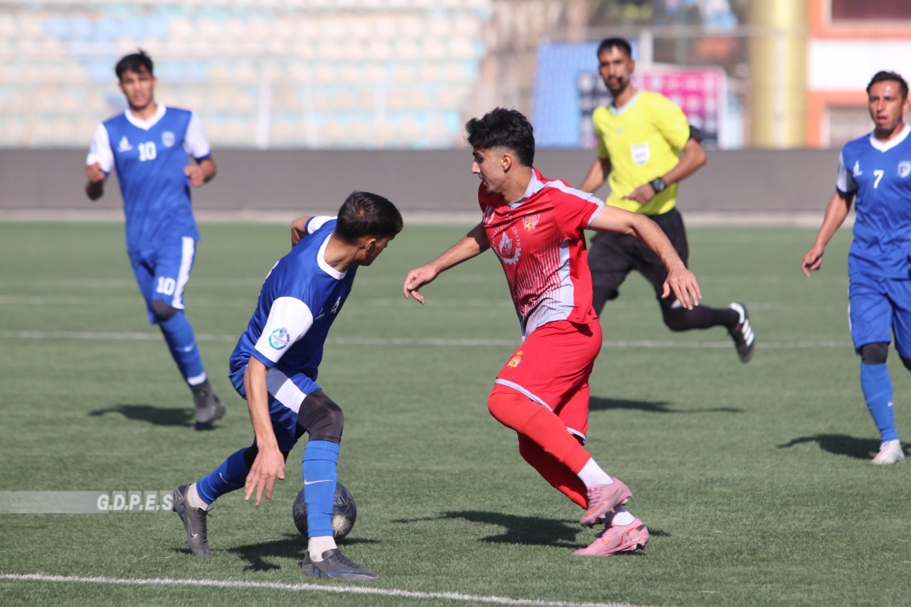 کابل؛ بیست‌ویکمین دیدار فصل پنجم لیگ قهرمانان فوتبال افغانستان با پیروزی پرگل سرخ‌پوشان خوافی پایان یافت