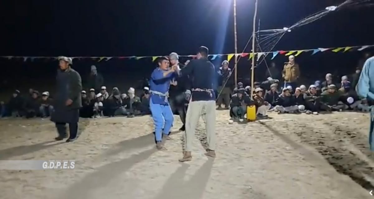 بلخ؛ شورتپې ولسوالۍ کې د ۱۰۰ کورشکارانو ترمنځ د کورش سیمه ییزې سیالۍ ترسره شوې