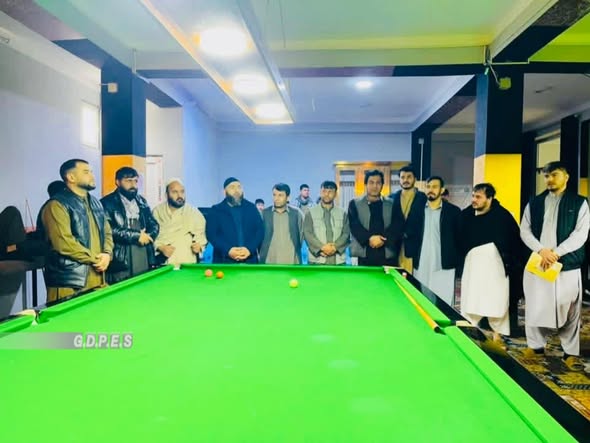 جوزجان؛ مسابقات سنوکر با اشتراک پنجاه ورزشکار در شهر شبرغان آغاز گردید