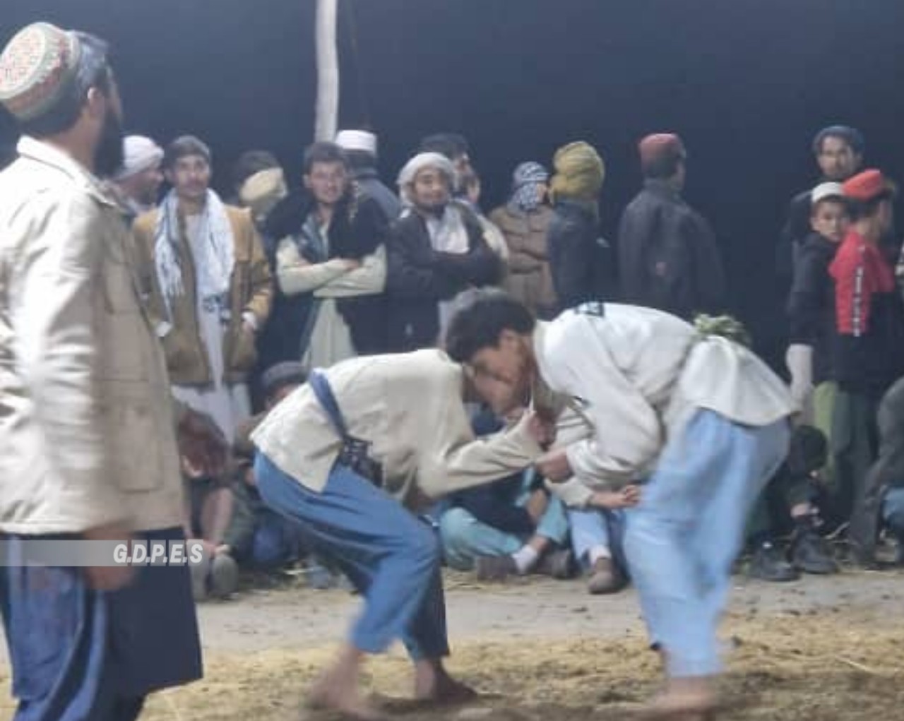 کندز؛ امام صاحب ولسوالۍ کې د ۴۵ ورزشکارانو ترمنځ د غېږ نیونې سیالۍ ترسره شوې