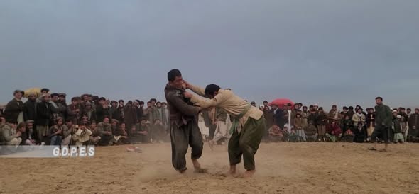 تخار؛ مسابقات محلی کورش با اشتراک پنجاه ورزشکار در ولسوالی بهارک برگزار گردید