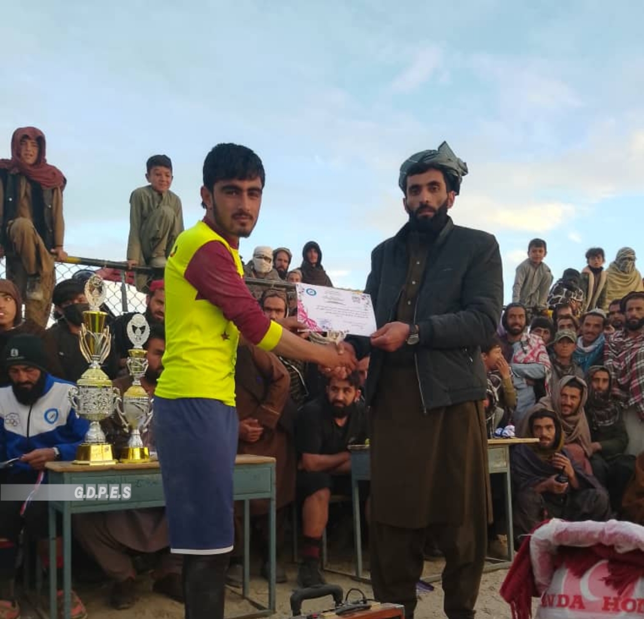 غزني؛ اندړ ولسوالۍ کې د ۱۴ لوبډلو ترمنځ د فوټبال سیالۍ پای ته ورسېدې