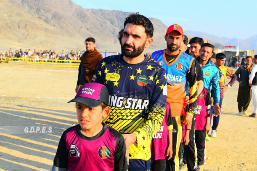 ننگرهار؛ مومندرې ولسوالۍ کې د ټېپ بال کرېکټ سيالۍ پيل شوې