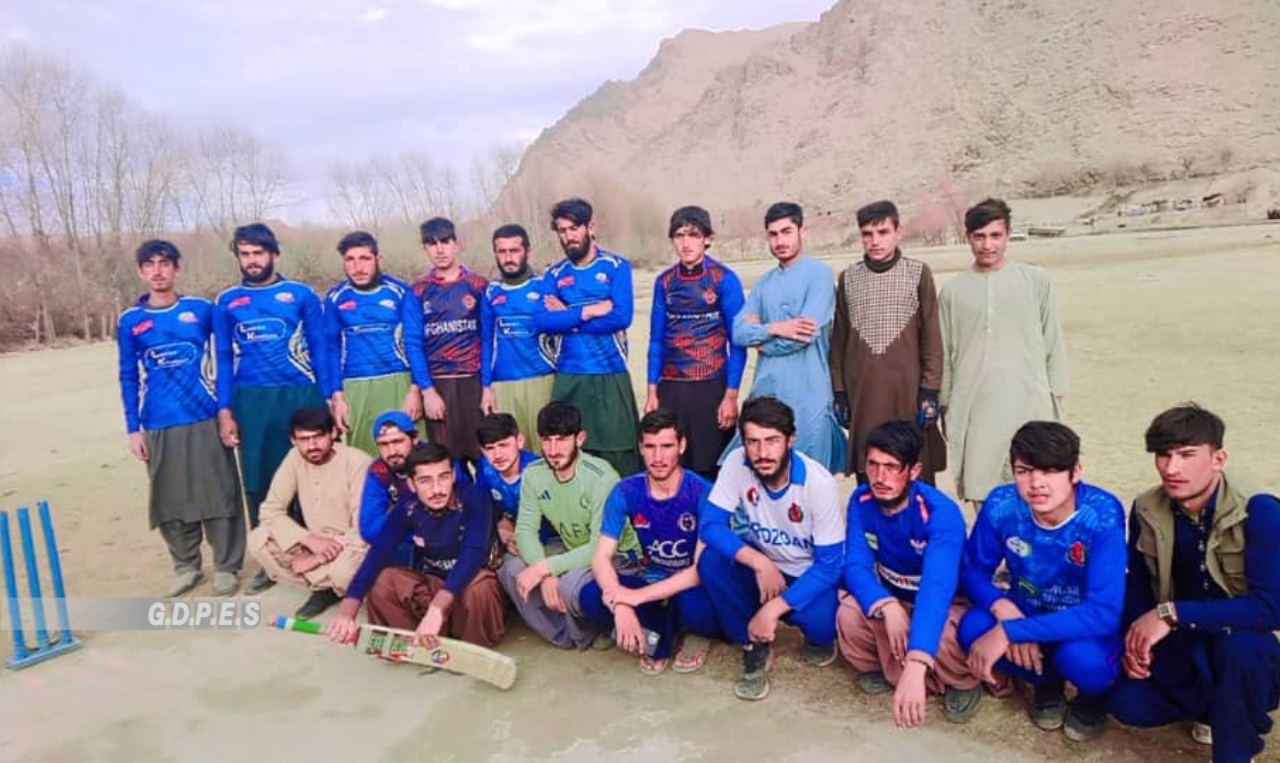 ارزګان؛ خاص ارزګان ولسوالۍ کې د پنځو لوبډلو ترمنځ د ټېپ بال کرېکټ سیالۍ پیل شوې