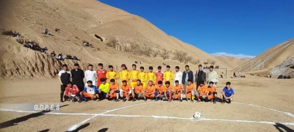 دایکندی؛ رقابت‌های فوتبال با اشتراک ۱۲ تیم در ولسوالی خدیر آغاز شد