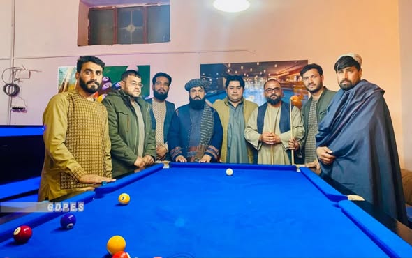 هلمند کې د څلور نيم لکه افغانيو په ارزښت د سنوکر يو معياري کلب پرانيستل شو