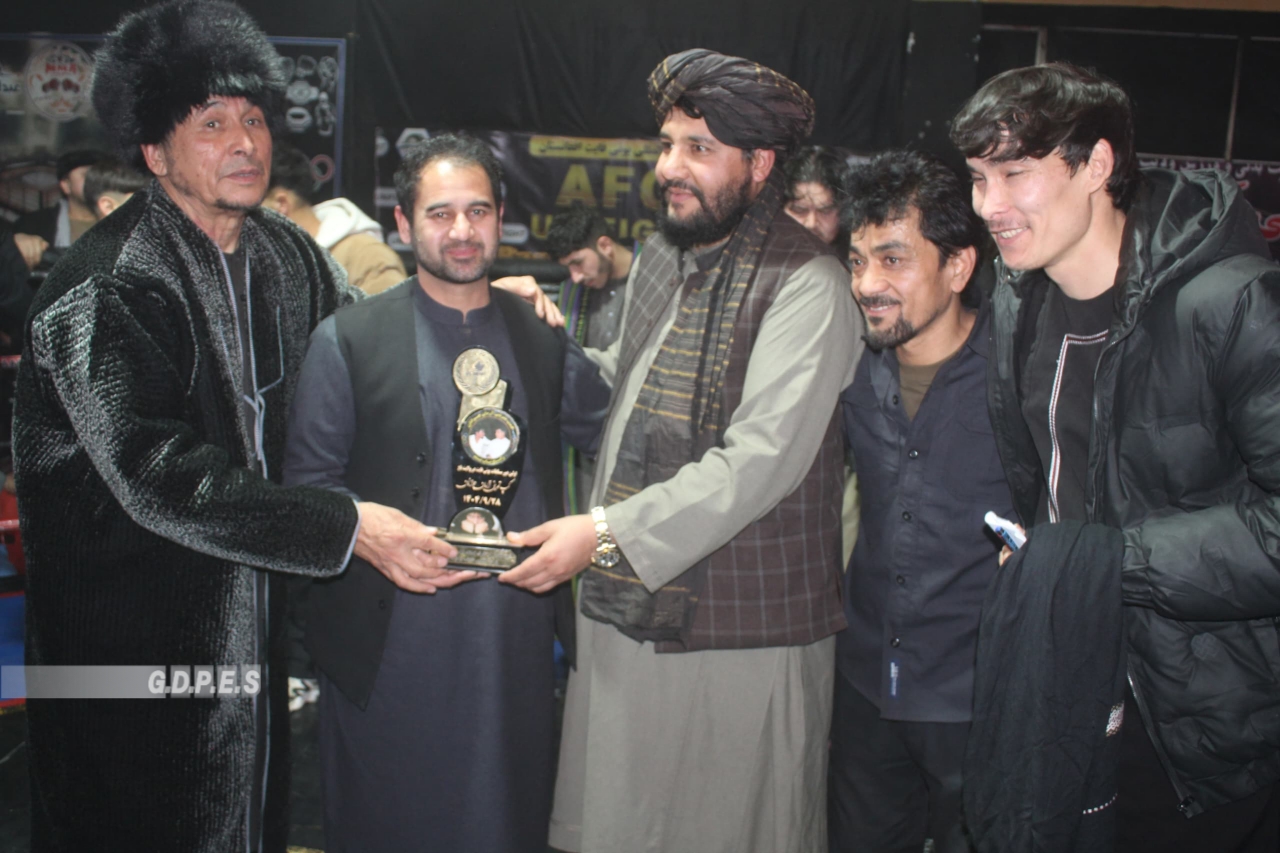 بلخ کې د ۶۰ ورزشکارانو ترمنځ رزمي سیالۍ ترسره شوې