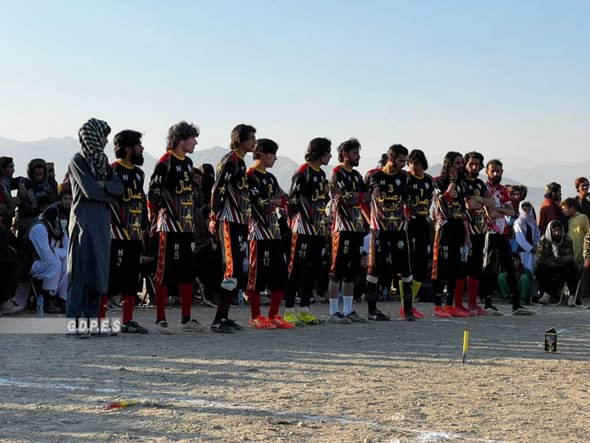 خوست؛ نادرشاه کوټ ولسوالۍ کې د ۲۰ لوبډلو ترمنځ د فوټبال سیالۍ پیل شوې