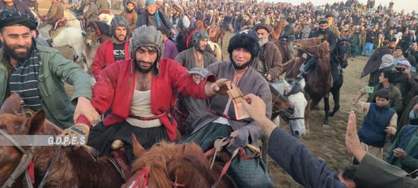 کندز؛ قلعه زال ولسوالۍ کې د ۷۰ چاپ اندازانو ترمنځ د وزلوبې سیالۍ ترسره شوې