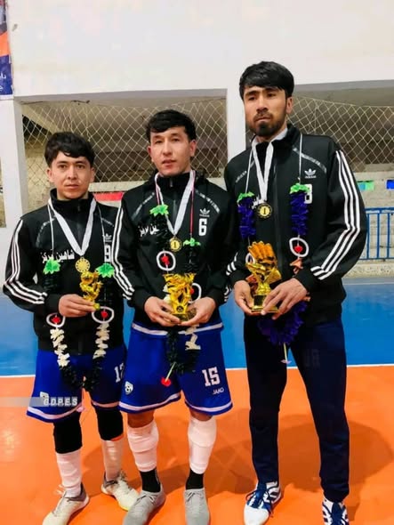 غزنی؛ تیم شاهین مرکز قهرمان مسابقات فوتسال در ولسوالی جاغوری شد