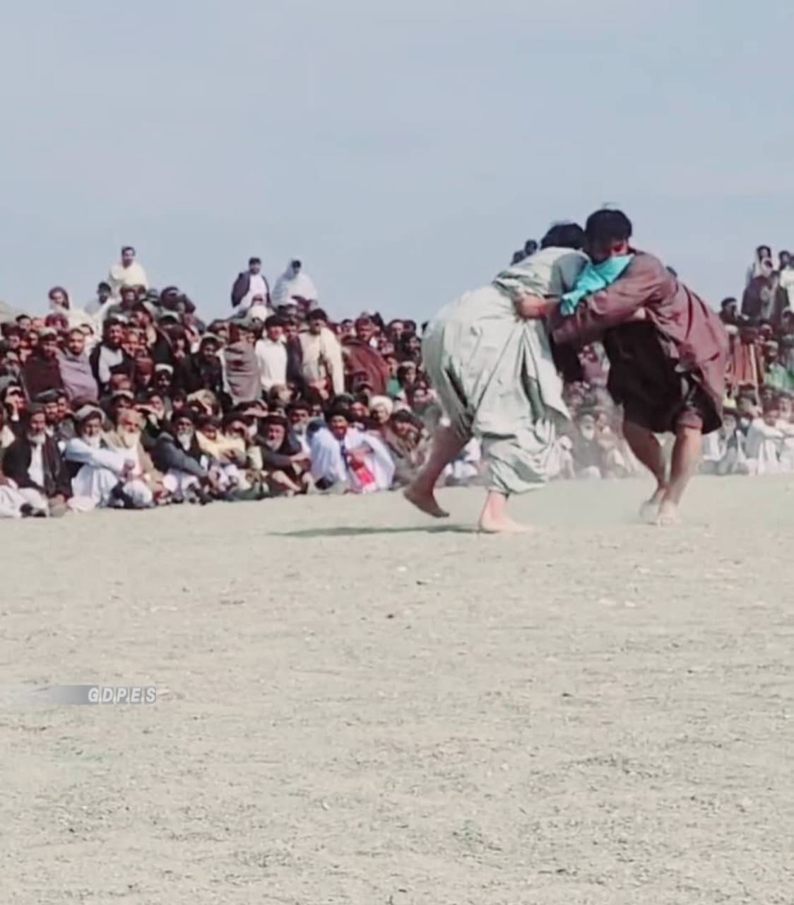 زابل؛ ميزانه ولسوالۍ کې د ۱۵۰ غېږنيونکو ترمنځ د غېږ نيونې سيالۍ پيل شوې