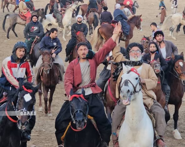 کندز؛ رقابت های بزکشی با اشتراک ۸۰ چاپنداز در مرکز برگزار شد