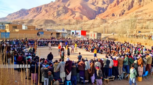 باميان؛ يکاولنګ ولسوالۍ کې د واليبال سيالۍ پای ته ورسېدې