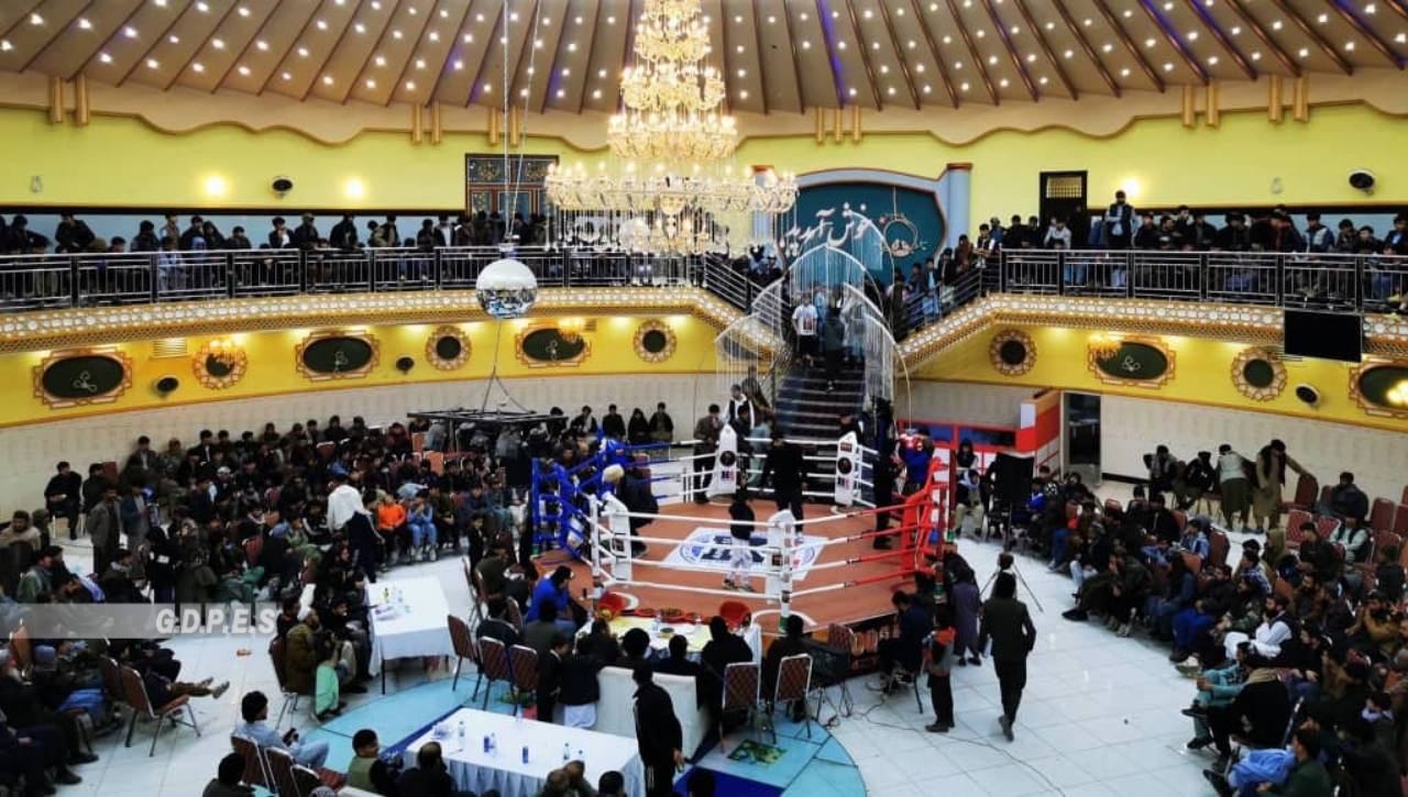 سمنگان؛ رقابت‌های کی‌وان‌کیک‌بکسینگ با اشتراک ۸۰ تن در مرکز برگزار شد