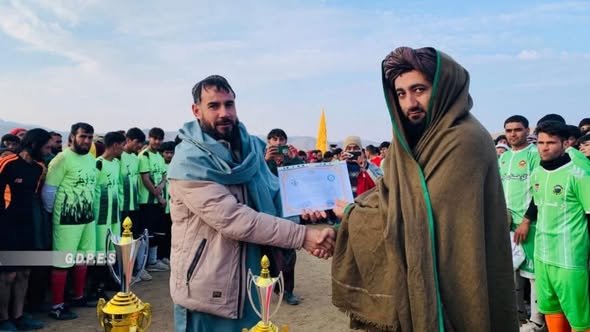 مسابقات فوتبال میان هشت تیم در ولسوالی قادس ولایت بادغیس به پایان رسید