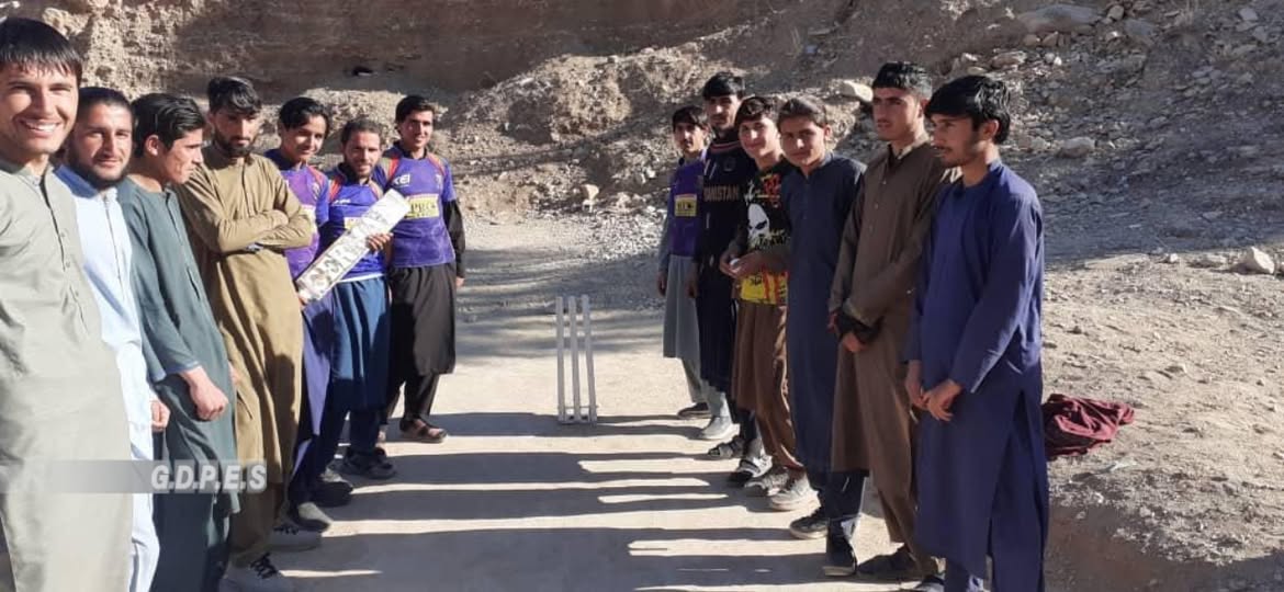 ننگرهار؛ آغاز رقابت‌های تیپ بال کرکت میان ۱۲ تیم در ولسوالی دور بابا