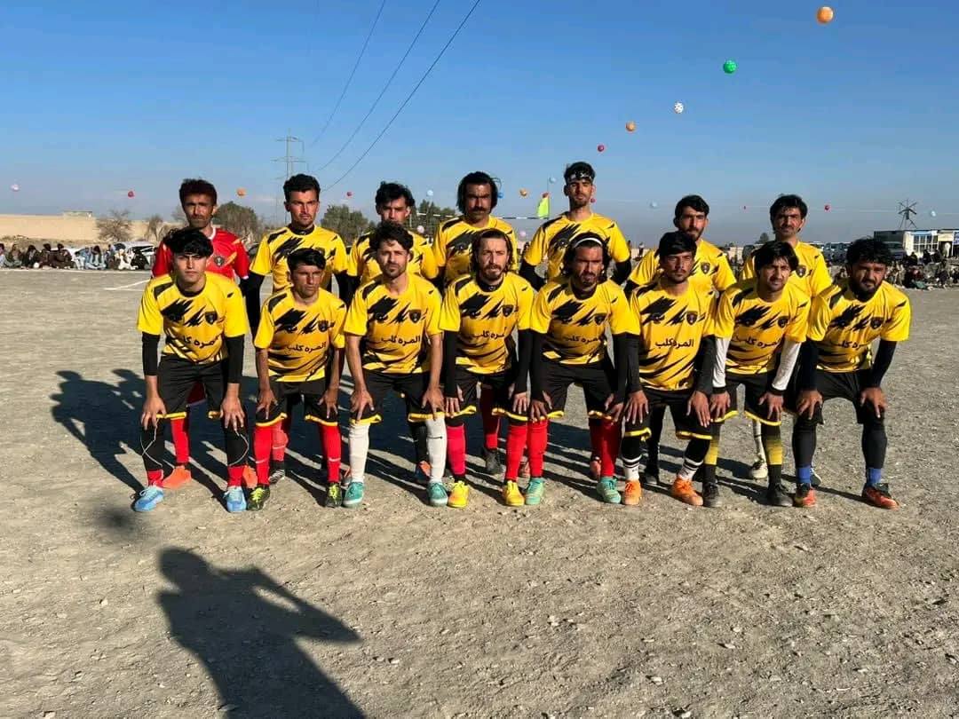 خوست؛ تڼیو ولسوالۍ کې د ٢٥ لوبډلو ترمنځ د فوټبال سیالۍ پای ته ورسېدې