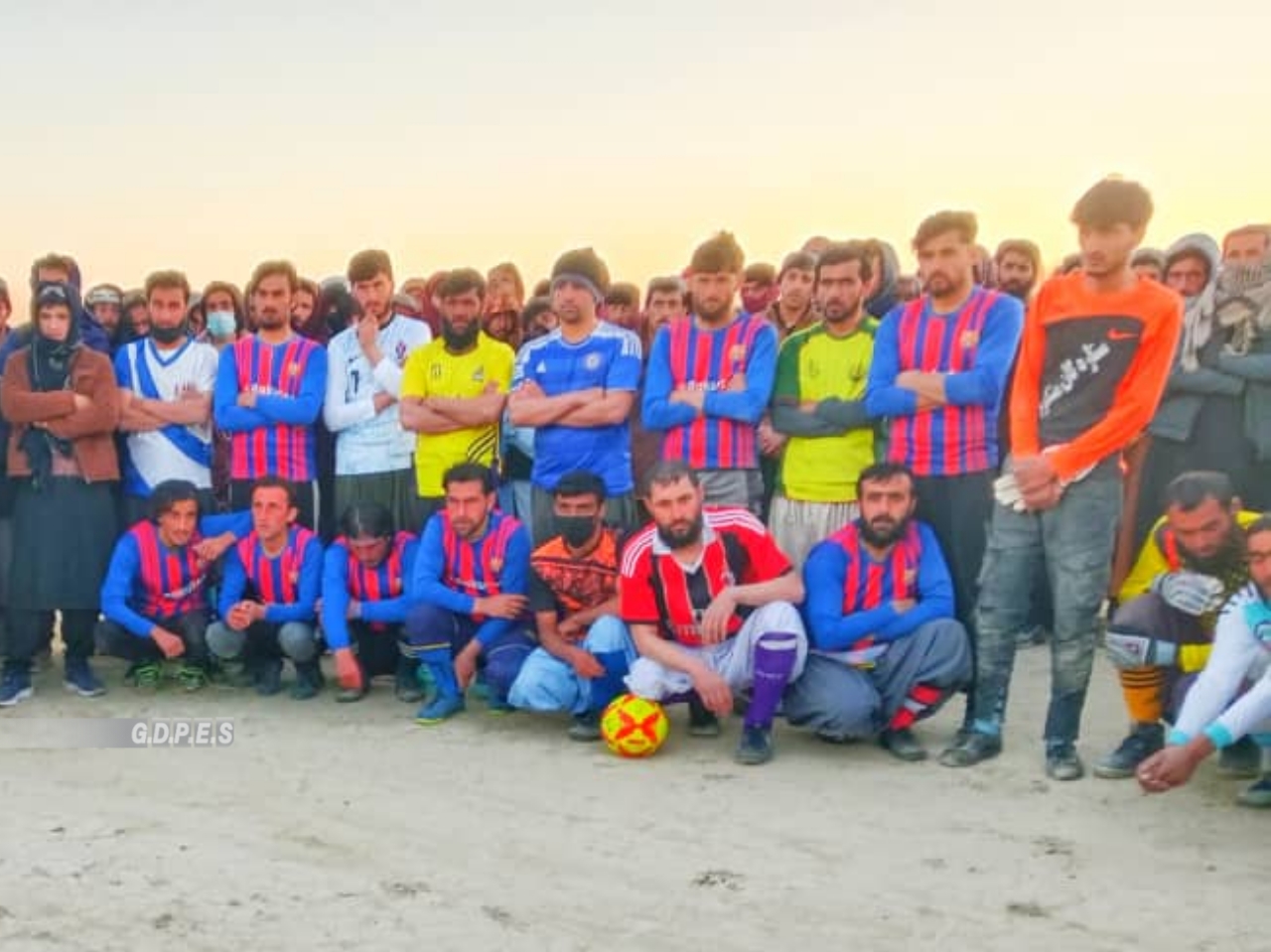 پکتیکا؛ په مټاخان ولسوالۍ کې د ۱۵ لوبډلو ترمنځ د فوټبال سیالۍ پای ته ورسېدې