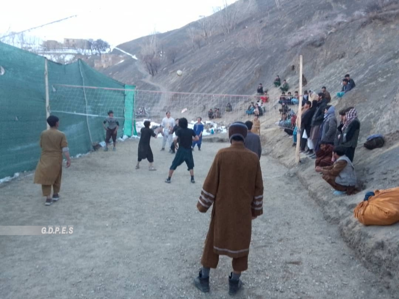 پروان؛ رقابت های والیبال با اشتراک ۶ تیم در ولسوالی سرخ پارسا پایان یافت