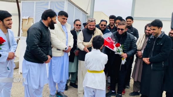 تیم ملی والیبال افغانستان با استقبال گرم مردم هرات وارد این ولایت شد