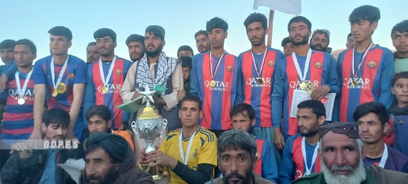 مسابقات جام زمستانی فوتبال با اشتراک ۱۸ تیم در ولسوالی کجران ولایت دایکندی به پایان رسید