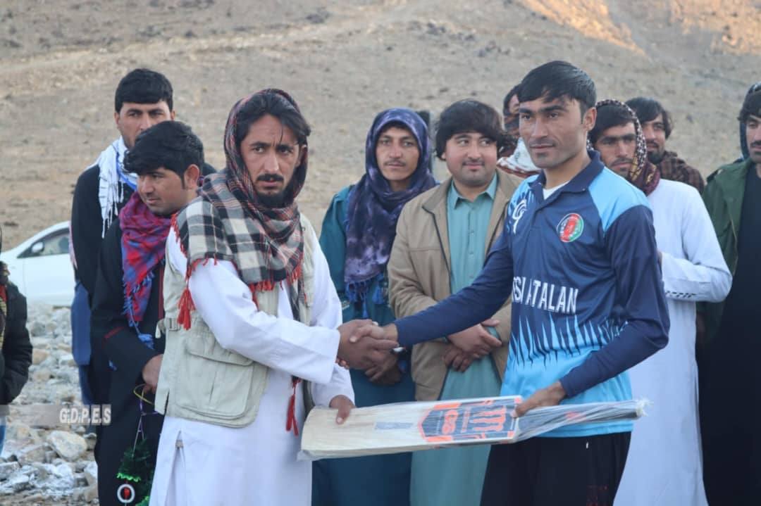 خوست؛ ګربز ولسوالۍ کې د پنځو لوبډلو ترمنځ د ټېپ بال کرېکټ سیالۍ پای ته ورسېدې