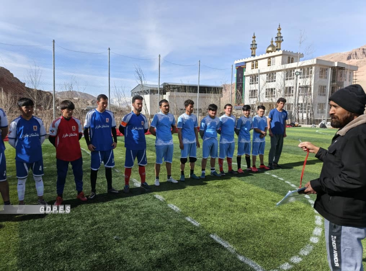 مسابقات فوتسال میان هفده تیم در ولسوالی یکاولنگ ولایت بامیان راه اندازی گردید
