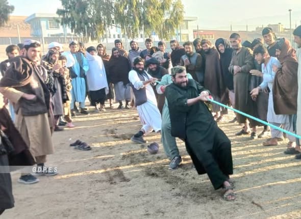 ارزگان؛ ترینکوټ ښار کې د پنځو لوبډلو ترمنځ د رسۍ کشونې سيالۍ وشوې