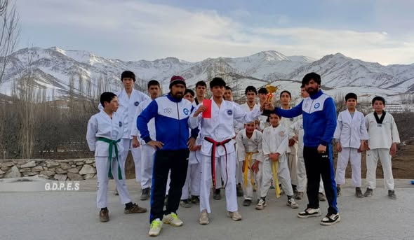 میدان وردګ؛ جلرېز ولسوالۍ کې د ۲۰ ورزشکارانو ترمنځ د ځغاستې سیالۍ ترسره شوې