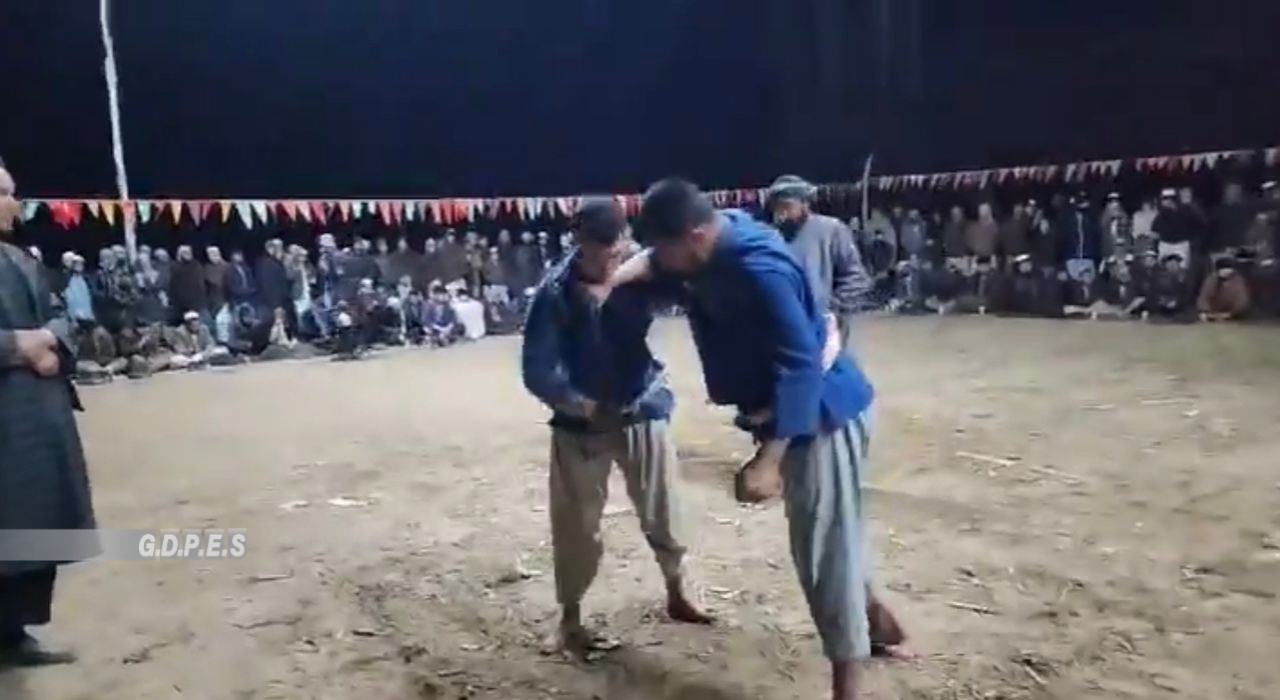 بلخ؛ شورتپې ولسوالۍ کې د ١٠٠ ورزشکارانو ترمنځ د کورش سیالۍ ترسره شوې