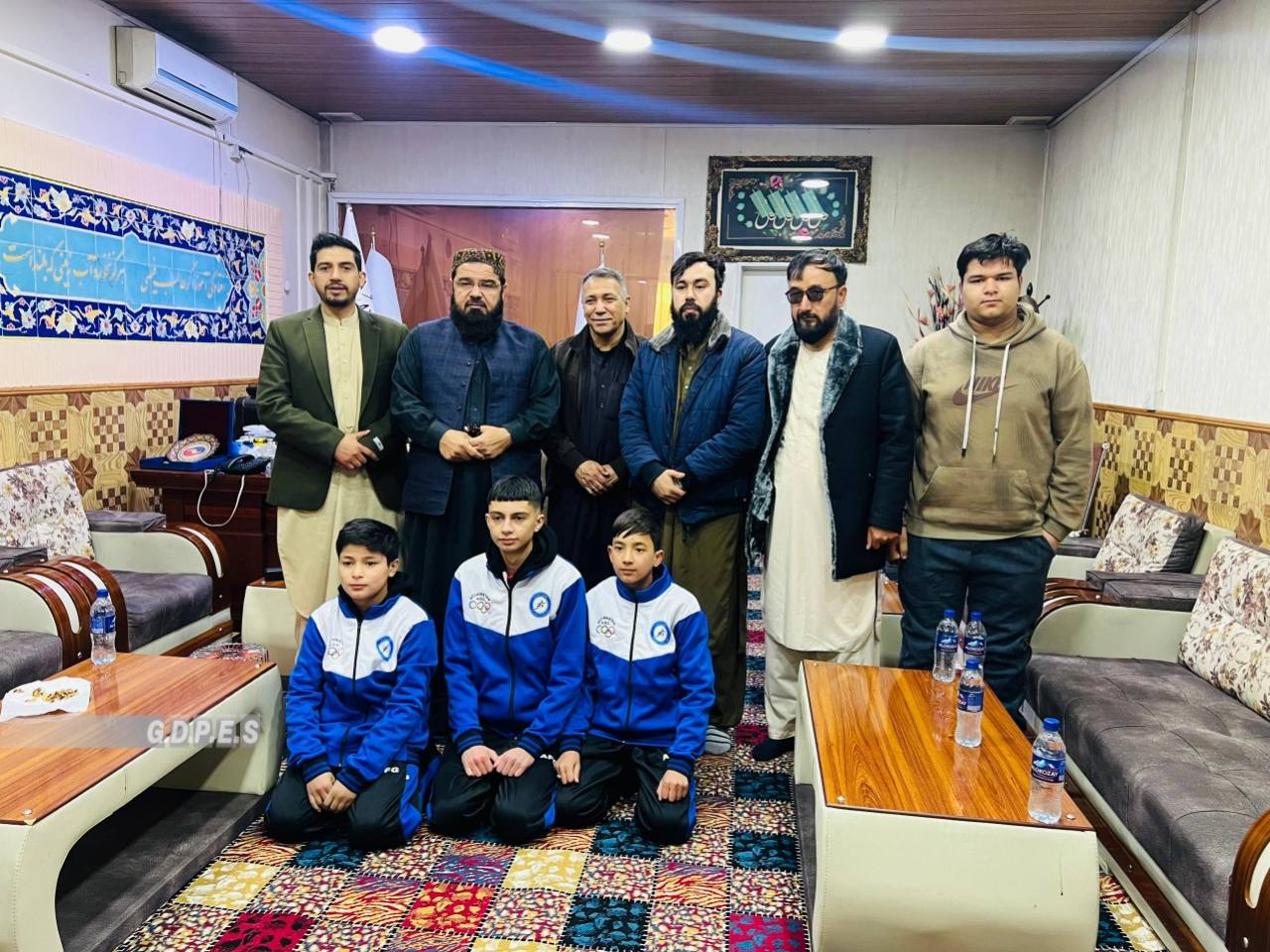 د سنوکر پینځه کسیزه لوبډله اسیایي سیالیو کې د ګډون په موخه قطر ته روانه شوه