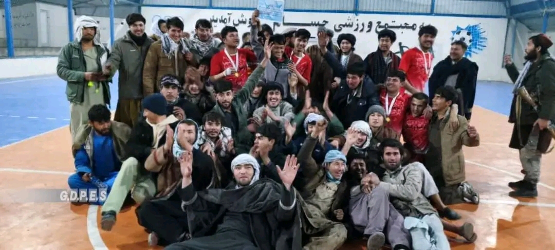 مسابقات فوتسال میان شانزده تیم در ولسوالی دره صوف ولایت سمنگان به پایان رسید 