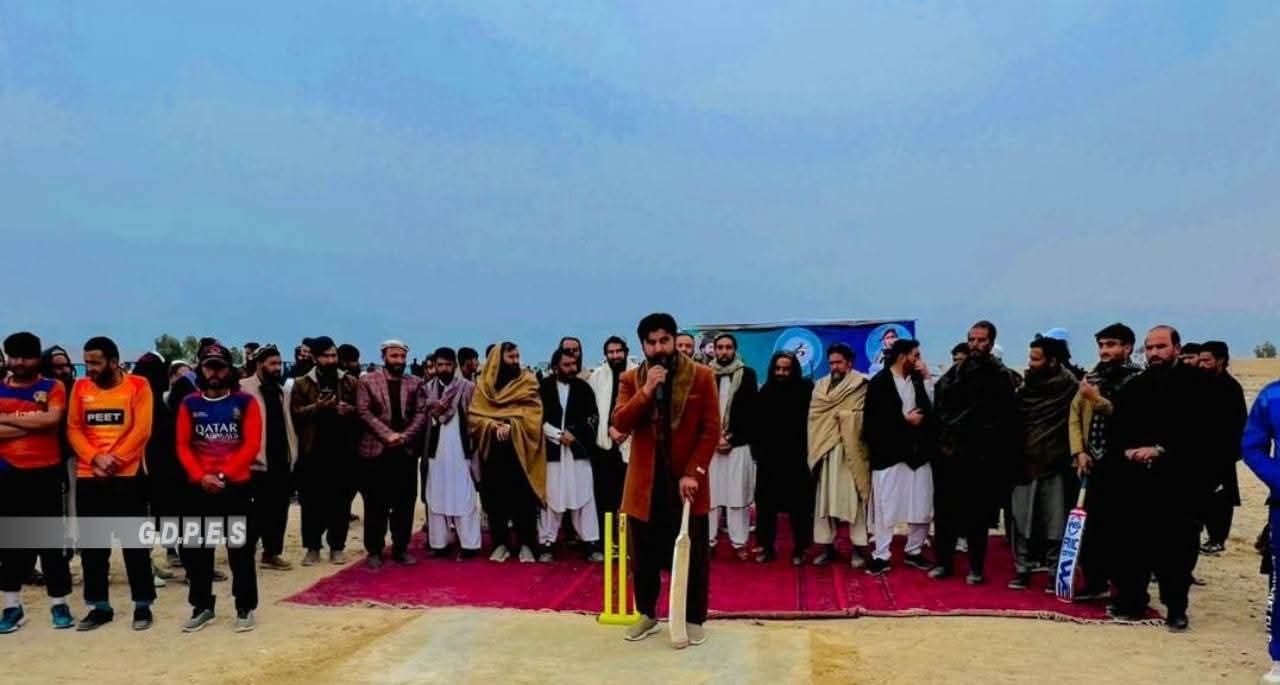 ننګرهار؛ پچیراګام ولسوالۍ کې د ۳۲ لوبډلو  ترمنځ د ټېپ بال کرېکټ سیالۍ پیل شوې