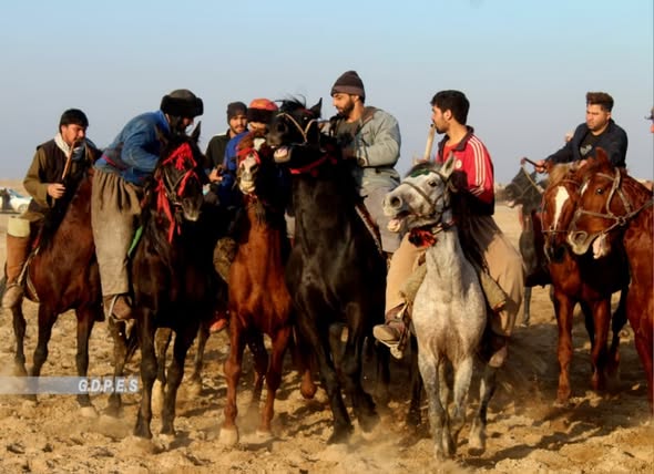 بلخ؛ مرکز مزار شریف ښار کې د ۳۰ چاپندزانو ترمنځ د وزلوبې سیالۍ وشوې