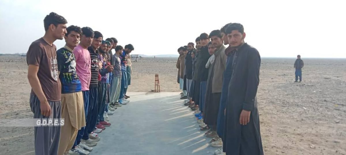 ننګرهار؛ شینوارو ولسوالۍ کې د ۳۲ لوبډلو ترمنځ د ټېپ بال کرېکټ سیالۍ پیل شوې