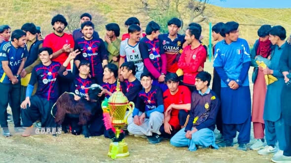 خوست؛ په‌ نادرشاه کوټ ولسوالۍ کې د ۱۶ لوبډلو ترمنځ د فوټبال سيالۍ پای ته ورسېدې