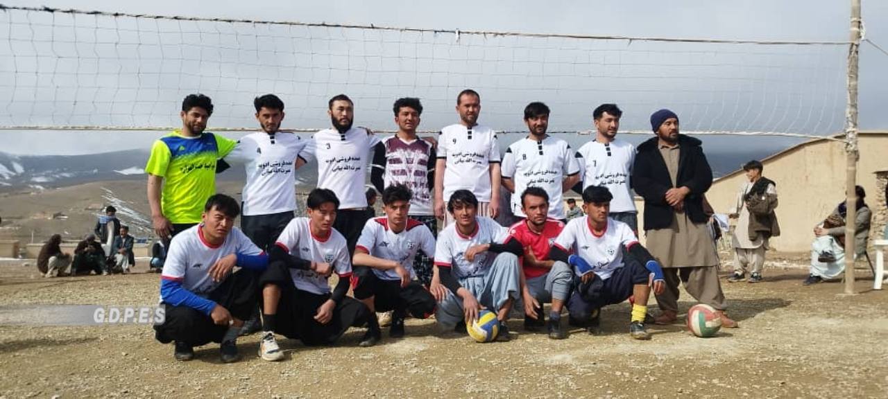 دایکندي؛ کیتي ولسوالۍ کې د اتو لوبډلو ترمنځ د والیبال سیالۍ پای ته ورسېدې