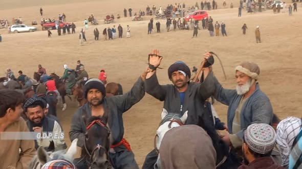 کندز؛ خان آباد ولسوالۍ کې د ۵۰ چاپ اندازانو ترمنځ د وزلوبې سیالۍ ترسره شوې