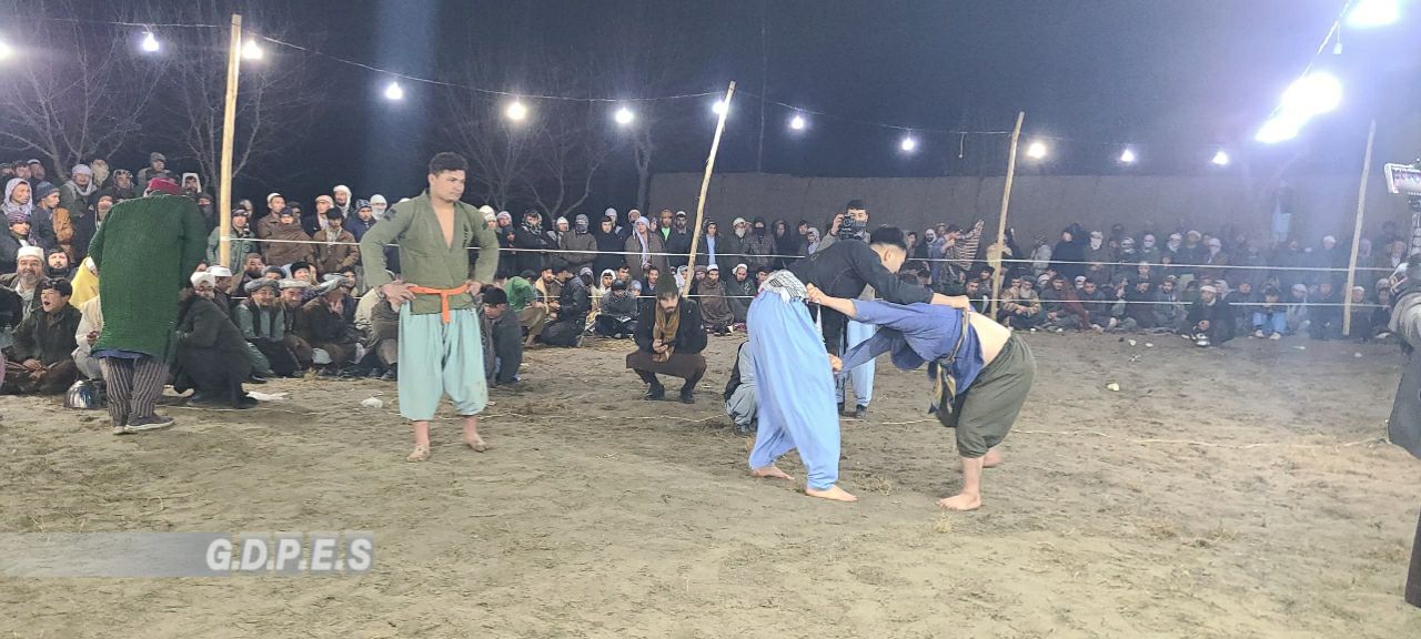 مسابقات کورش میان هشتاد ورزشکار در ولسوالی قلعه زال ولایت کندز برگزار گردید