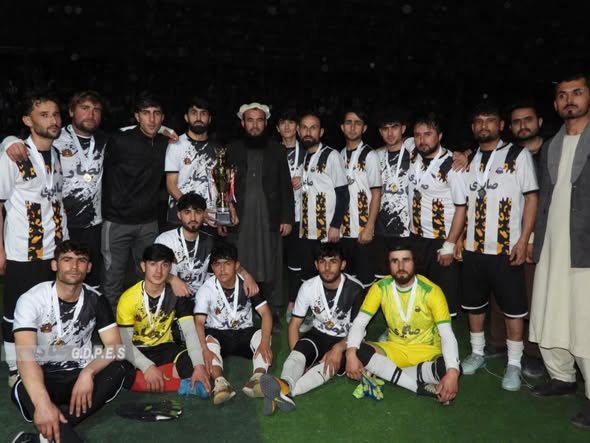 مسابقات فوتسال میان شانزده تیم در ولسوالی چاه آب ولایت تخار به پایان رسید