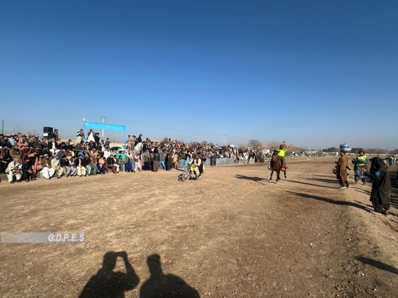 هرات؛ رقابت های اسب دوانی با اشتراک ۲۵ تن در مرکز برگزار شد