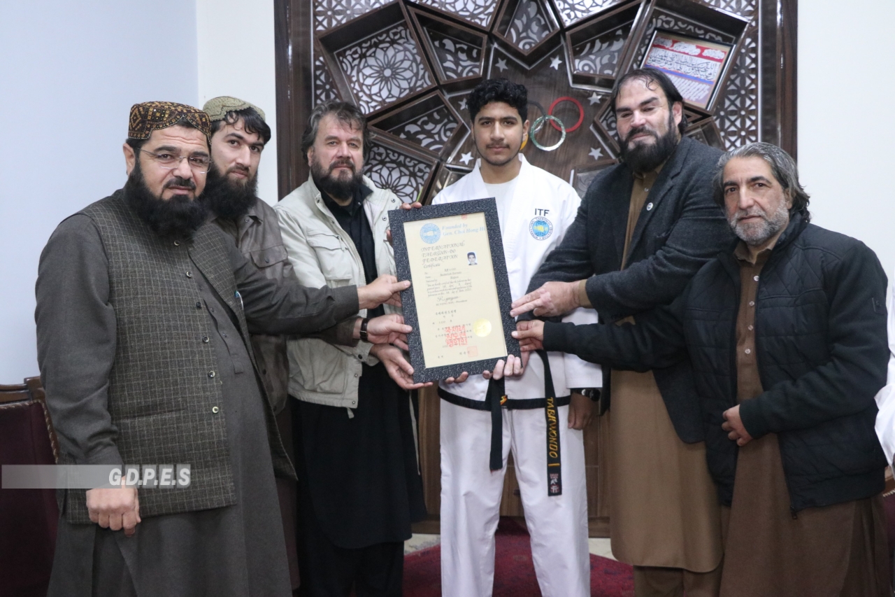 دریافت سند بین‌المللی کمبرند دان یک تا دان هشت از سوی ۲۸ ورزشکار تکواندوی ITF کشور