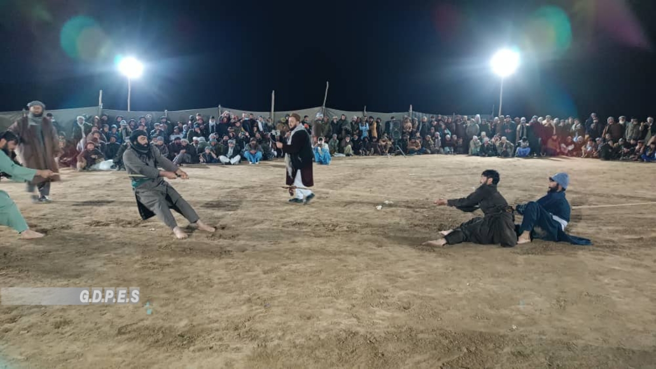 بلخ؛ مسابقات ریسمان کشی میان ۶ تیم در ولسوالی چهاربولک برگزار شد
