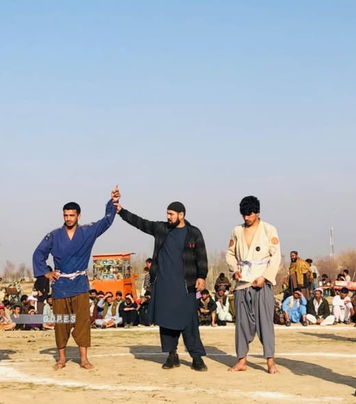 پایان رقابت‌های تیپ‌بال کرکت میان ۱۰ تیم در خوست